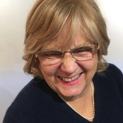 MARGOT SMITH SEMI CUSTOM IMG_6872